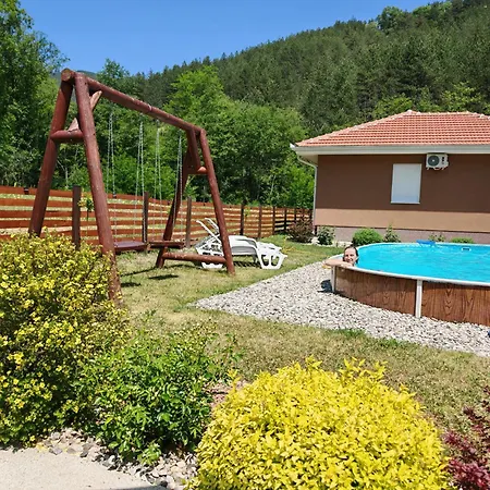 Vikendica Sarganska Idila *